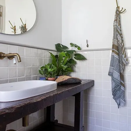 Bohemian Luxury - Intendente Apartment *
