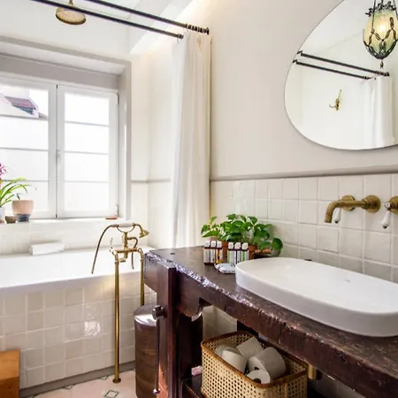 Bohemian Luxury - Intendente Apartment Lisbon